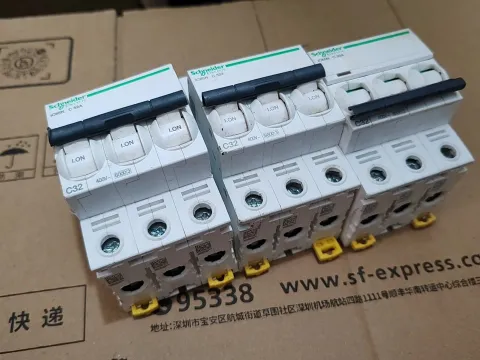 Schneider Electric iC65N 3P C32A Industrial Automation Component product photo 3