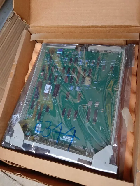 Honeywell 51304362-350 Industrial Control Board product photo 4