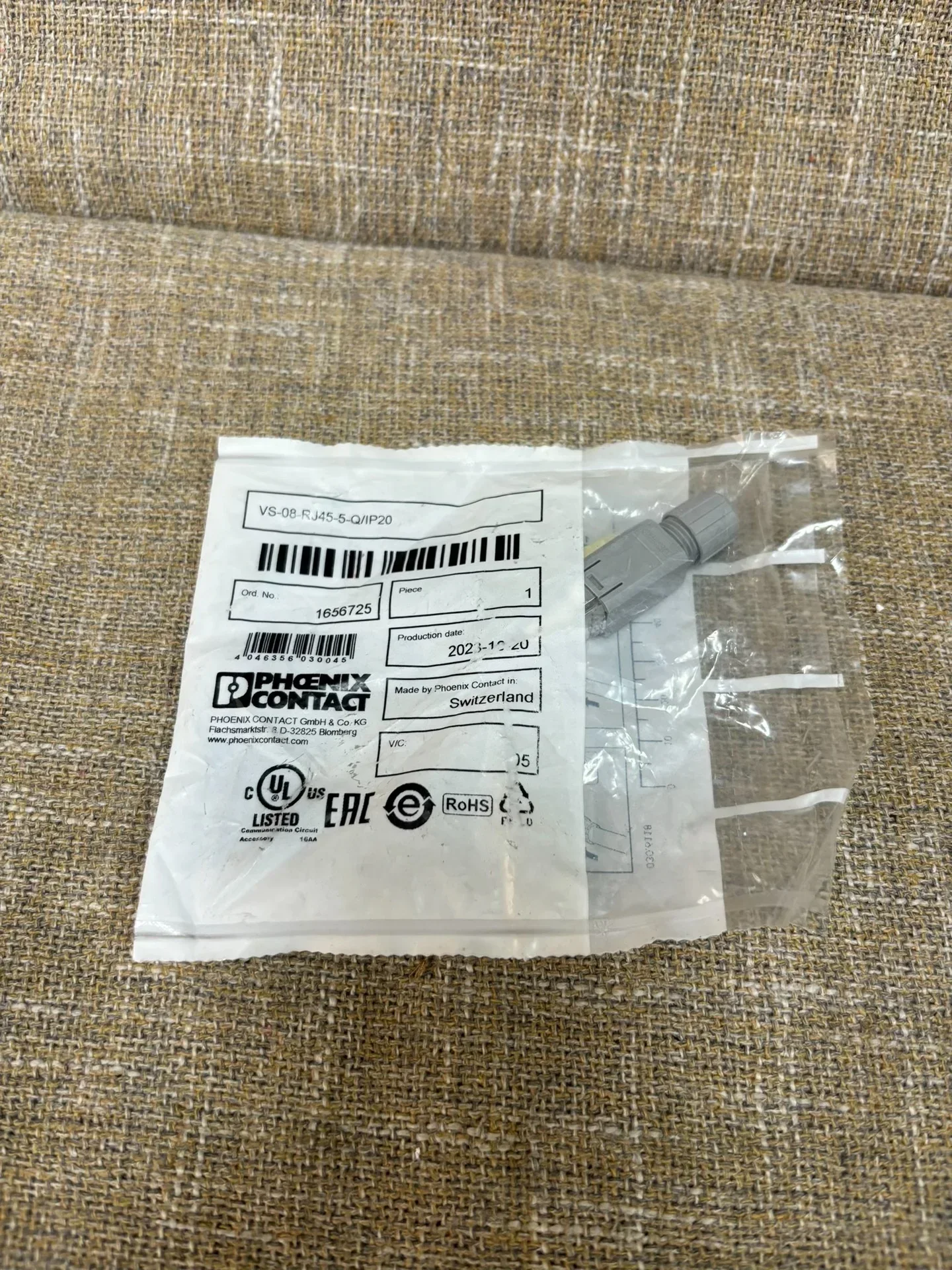 Phoenix Contact VS-08-RJ45-5-Q/IP20 / 1656725 Industrial Automation Component product photo 1