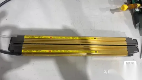 OMRON F3SJ-A0317N14-L + F3SJ-A0317N14-D Industrial Automation Component product photo 1