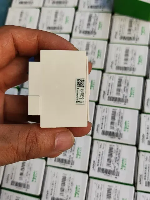 Schneider Electric LADN20C Industrial Automation Component product photo 3