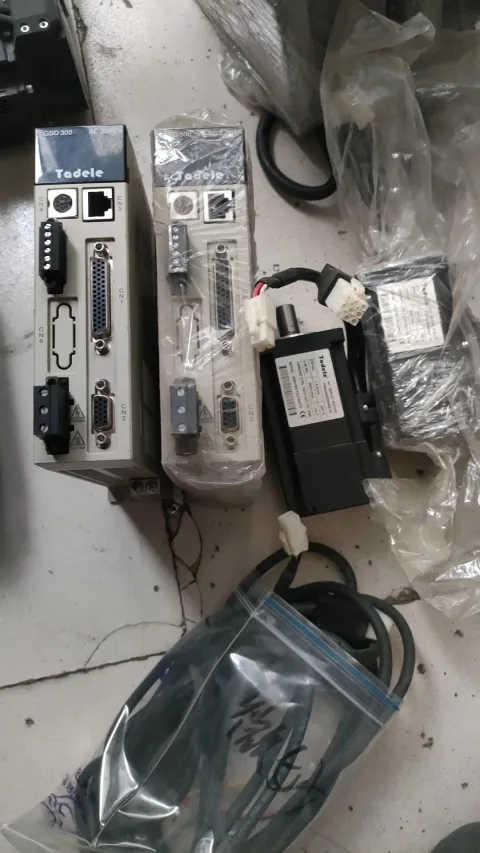 White Label GSD300-S10A / TMS060020AA15 Motor & Drive Component product photo 2