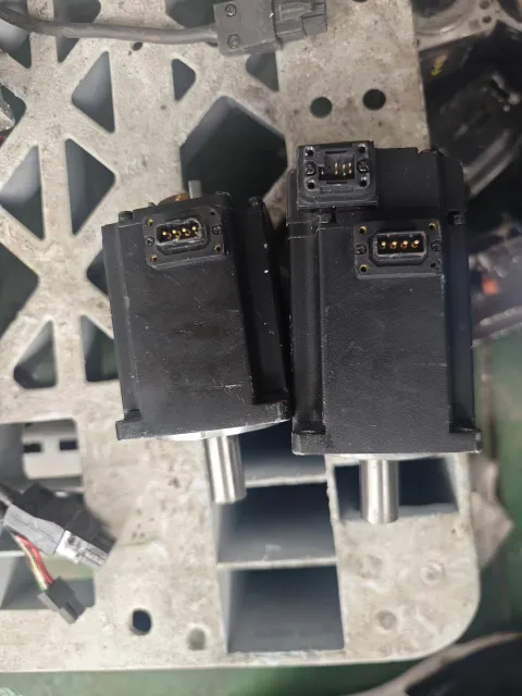MOONS' SM3H-052ATBPV Motor & Drive Component product photo 2