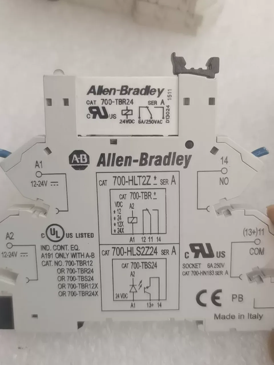 Allen-Bradley 700-HLT2Z; 700-TBR24 Industrial Relay product photo 1