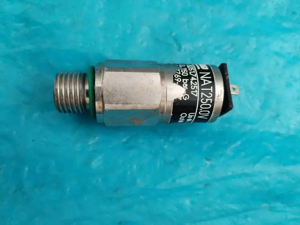 Trafag NAT250.0V / 8251742517 Industrial Automation Component product photo 1