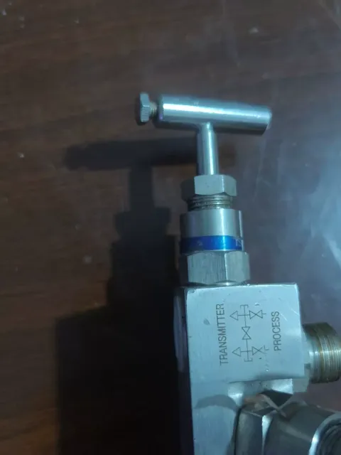 Rosemount C305121124-0000 Industrial Automation Component product photo 2