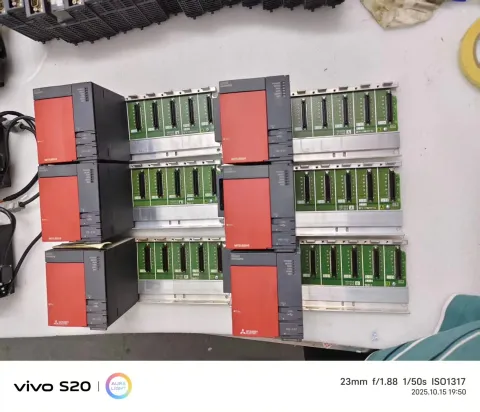 Mitsubishi Electric Q00UJCPU Industrial Automation Component — product photo 4 of 37