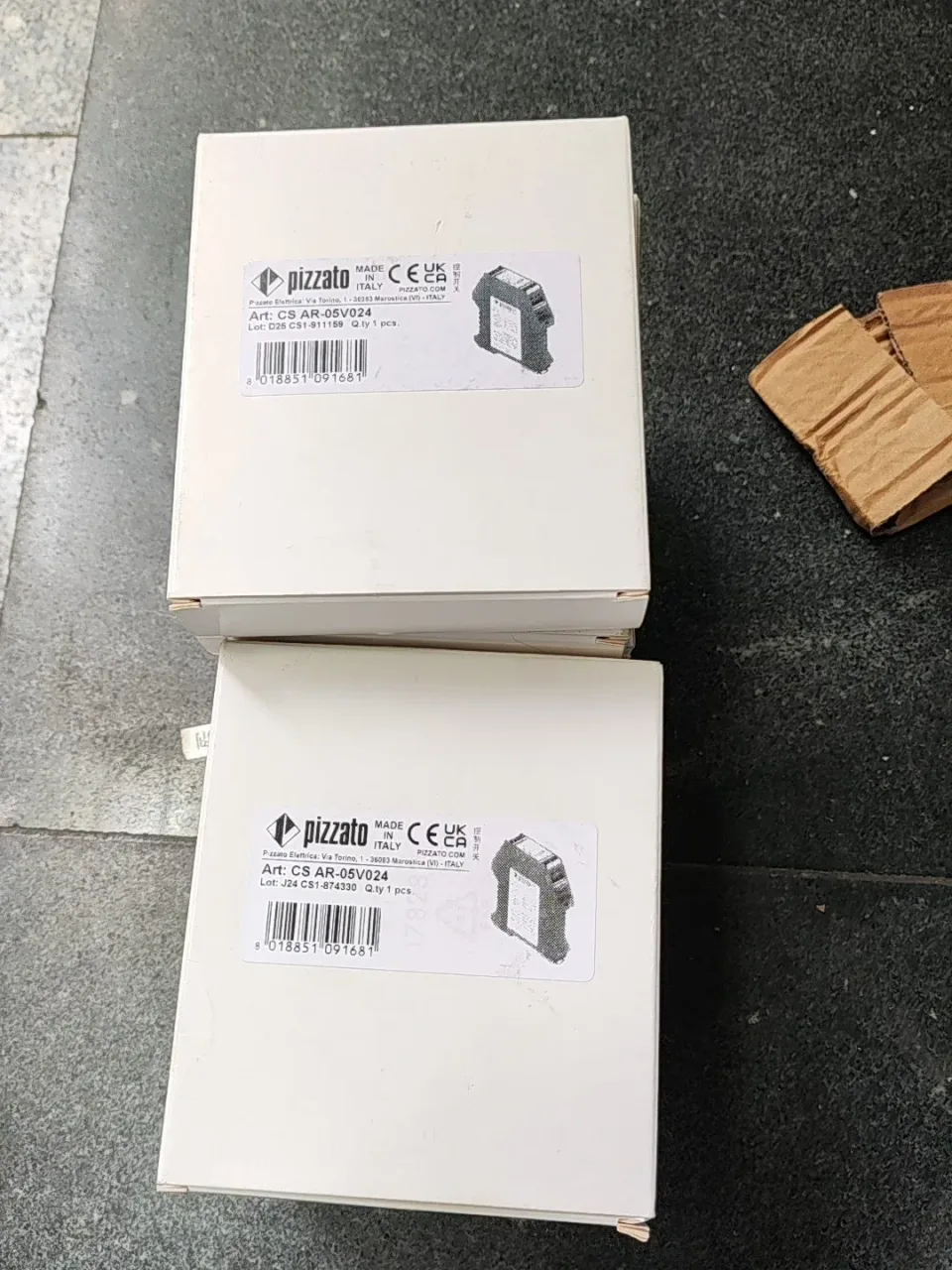 Pizzato Elettrica CS AR-05V024 Industrial Relay — product photo 1 of 4