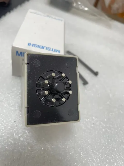 White Label UA-DL2 AC100/200V Industrial Relay product photo 3
