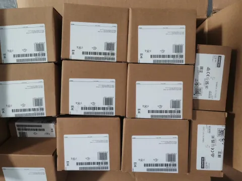 Siemens 6ES7222-1BF32-0XB0 Industrial Automation Component product photo 2