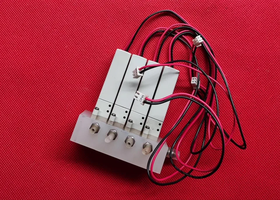 SMC LVM10R6-5B-Q Industrial Automation Component product photo 1