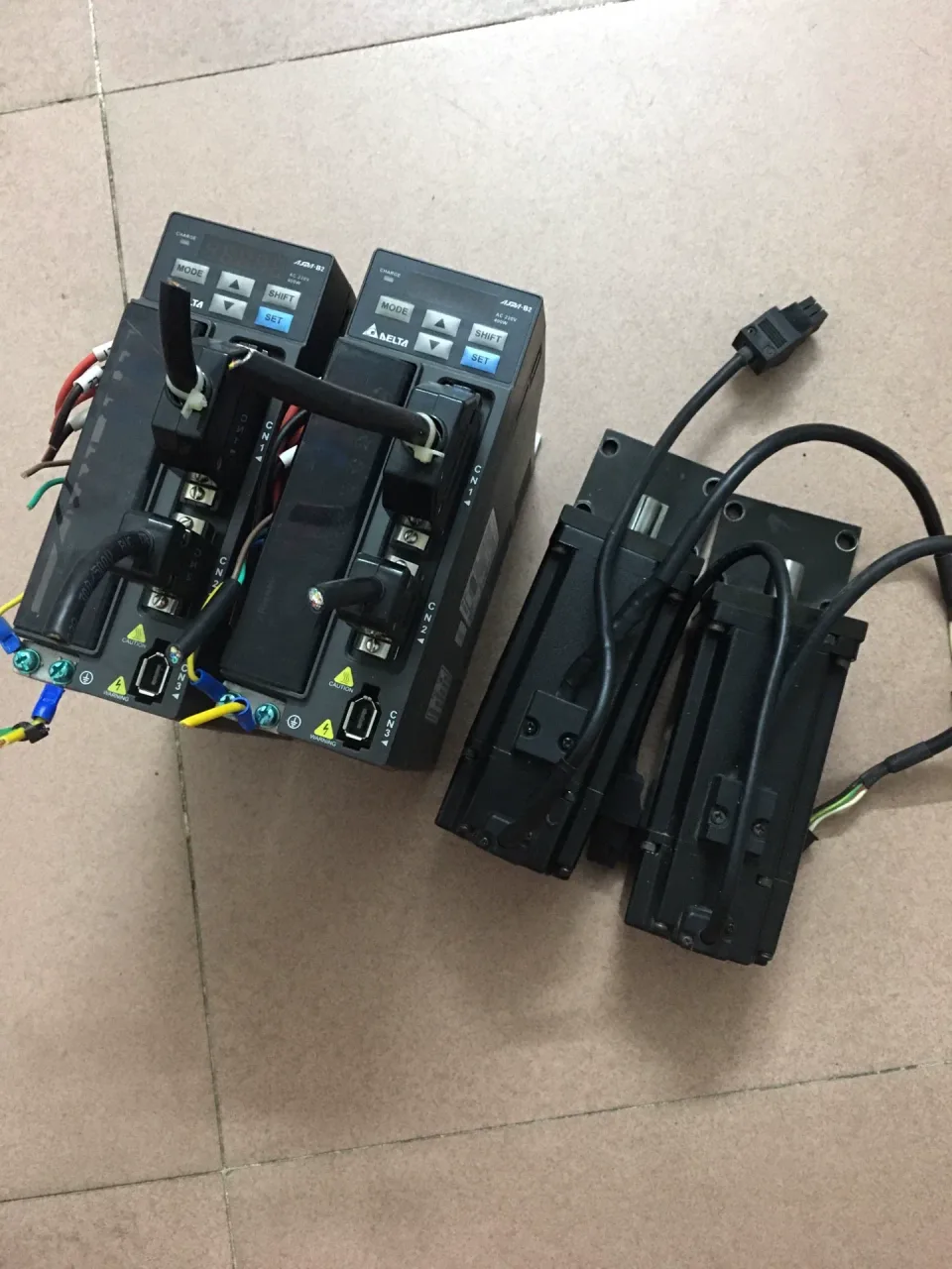Delta ASD-B20421-B Motor & Drive Component product photo 1