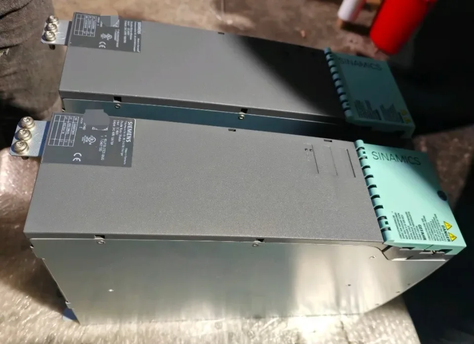 Siemens 6SL3130-6TE21-6AA3 Motor & Drive Component product photo 1