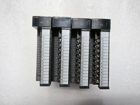 Mitsubishi Electric QY80 PLC Module — product photo 13 of 42