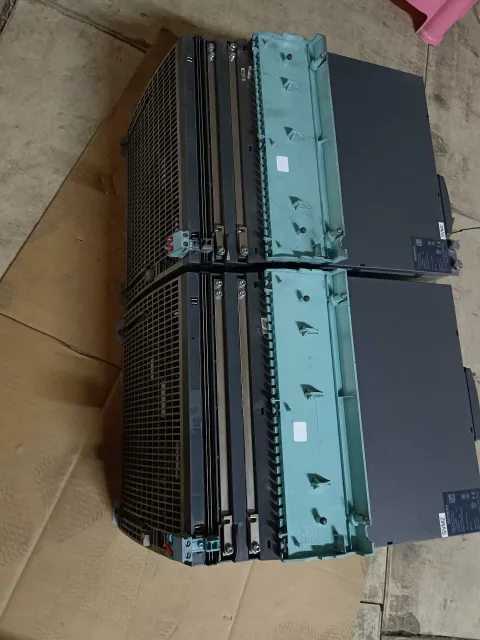 Siemens 6SL3120-1TE31-3AA3 Motor & Drive Component — product photo 7 of 11
