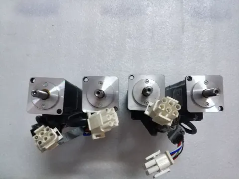 Yaskawa SGMJV-01ADE6E Motor & Drive Component product photo 6