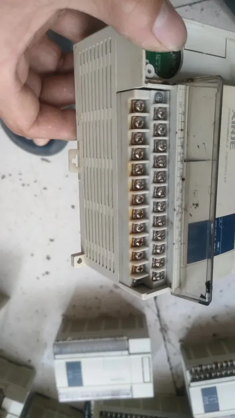 XINJE XC3-24T-E V3.3 PLC Module product photo 9