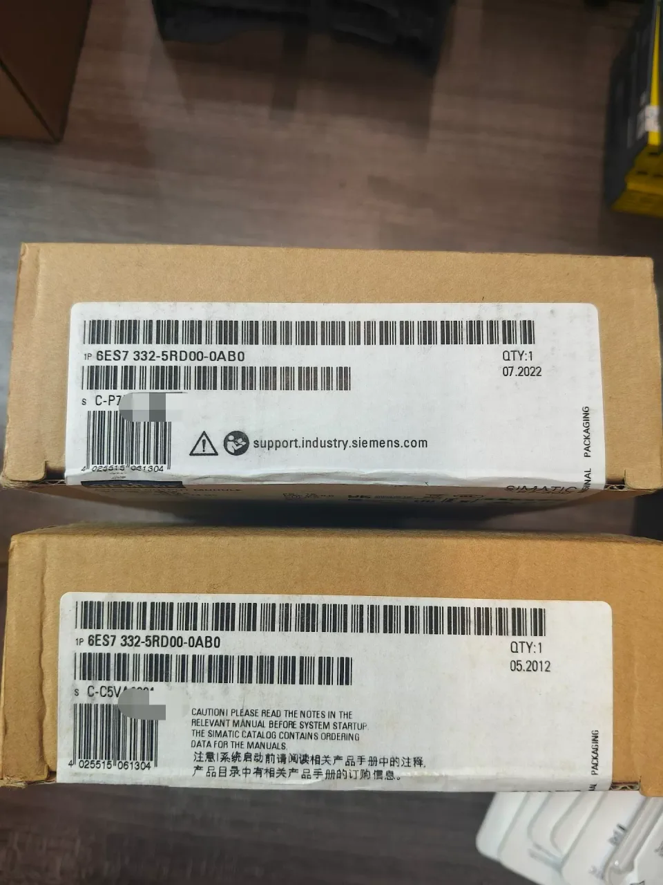Siemens 6ES7 332-5RD00-0AB0 Industrial Automation Component — product photo 1 of 4