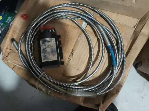 White Label CON 021 / NC 9200-00006 / PR 642 Industrial Automation Component product photo 1