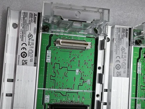 Mitsubishi Electric Q35B PLC Module — product photo 17 of 18