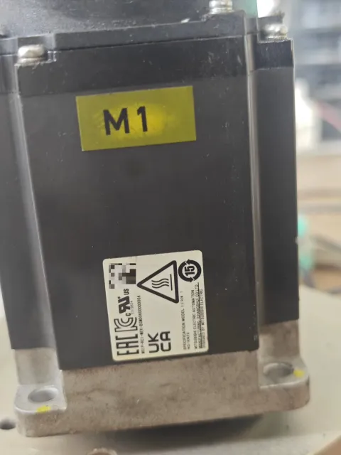 Mitsubishi Electric HG-KN73J-S100 Motor & Drive Component — product photo 6 of 9
