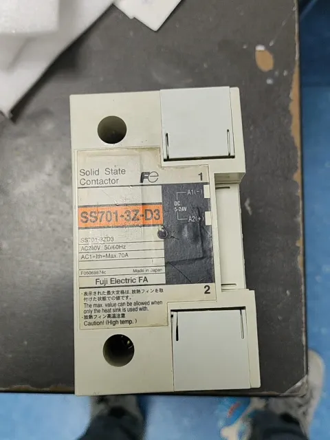 Fuji Electric SS701-3Z-D3 Industrial Relay product photo 2