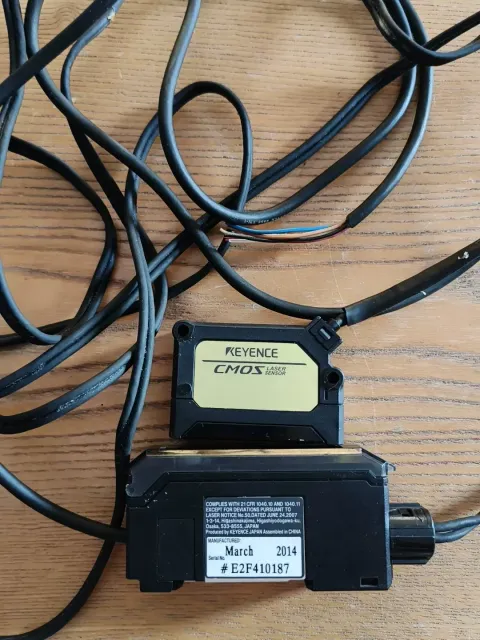 KEYENCE GV-21 + GV-H45L Industrial Sensor — product photo 2 of 13
