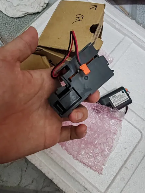 Mitsubishi Electric MR-BAT6V1SET Motor & Drive Component product photo 4