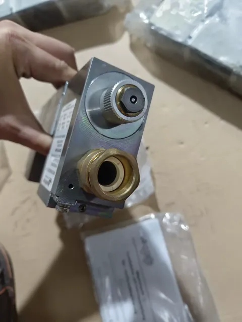 Wandfluh MKY45/18x60-G24/L15 Industrial Automation Component — product photo 14 of 18