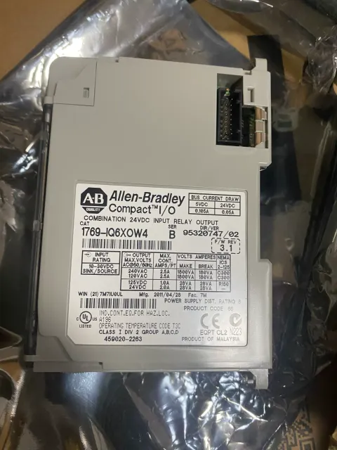 Allen-Bradley 1769-IQ6XOW4 I/O Module — product photo 2 of 4