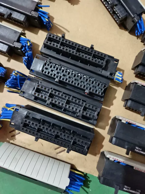 Allen-Bradley / Rockwell Automation 1756-TBCH/A Industrial Control Board product photo 7