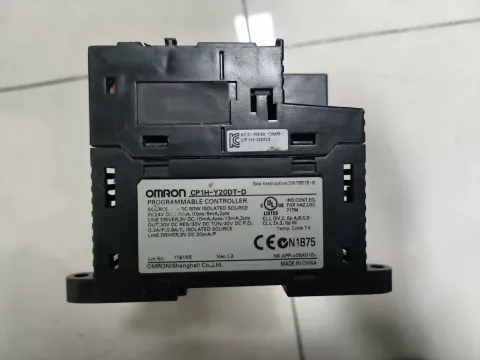 Omron CP1H-Y20DT-D PLC Module product photo 4