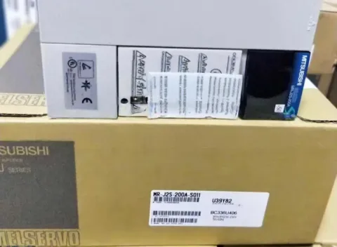Mitsubishi MR-J2S-200A-S011 Motor & Drive Component product photo 3
