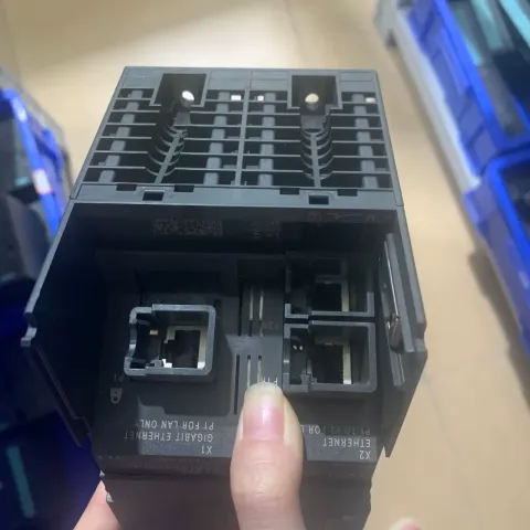 Siemens 6GK7343-1GX31-0XE0 PLC Module — product photo 12 of 18
