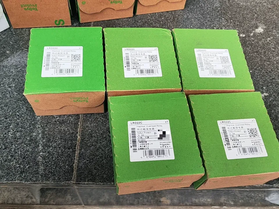 Schneider Electric LRD22C Industrial Relay product photo 1