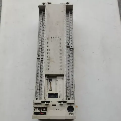Mitsubishi Electric FX3U-80MT/ES-A PLC Module — product photo 8 of 17