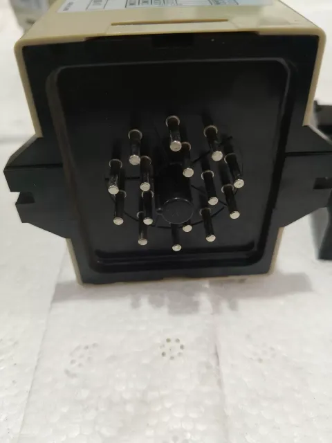 OMRON SDV-DH7 Industrial Sensor product photo 4