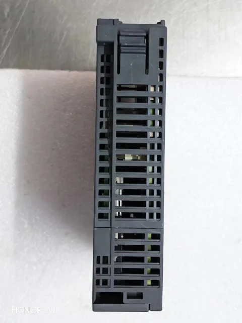 Mitsubishi Electric Q03UDECPU PLC Module — product photo 37 of 55