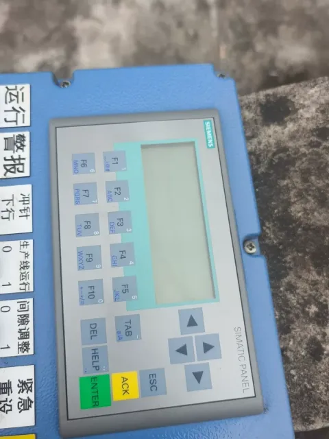 Siemens 6AV6647-0AH11-3AX0 Industrial Automation Component product photo 2