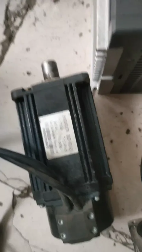 White Label WD15B075A; 80ST-M02430 Motor & Drive Component product photo 1