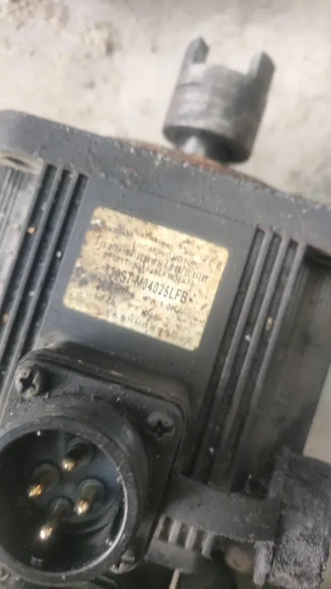 Siemens 1FL5060-0AC21-0AG0 Motor & Drive Component product photo 7