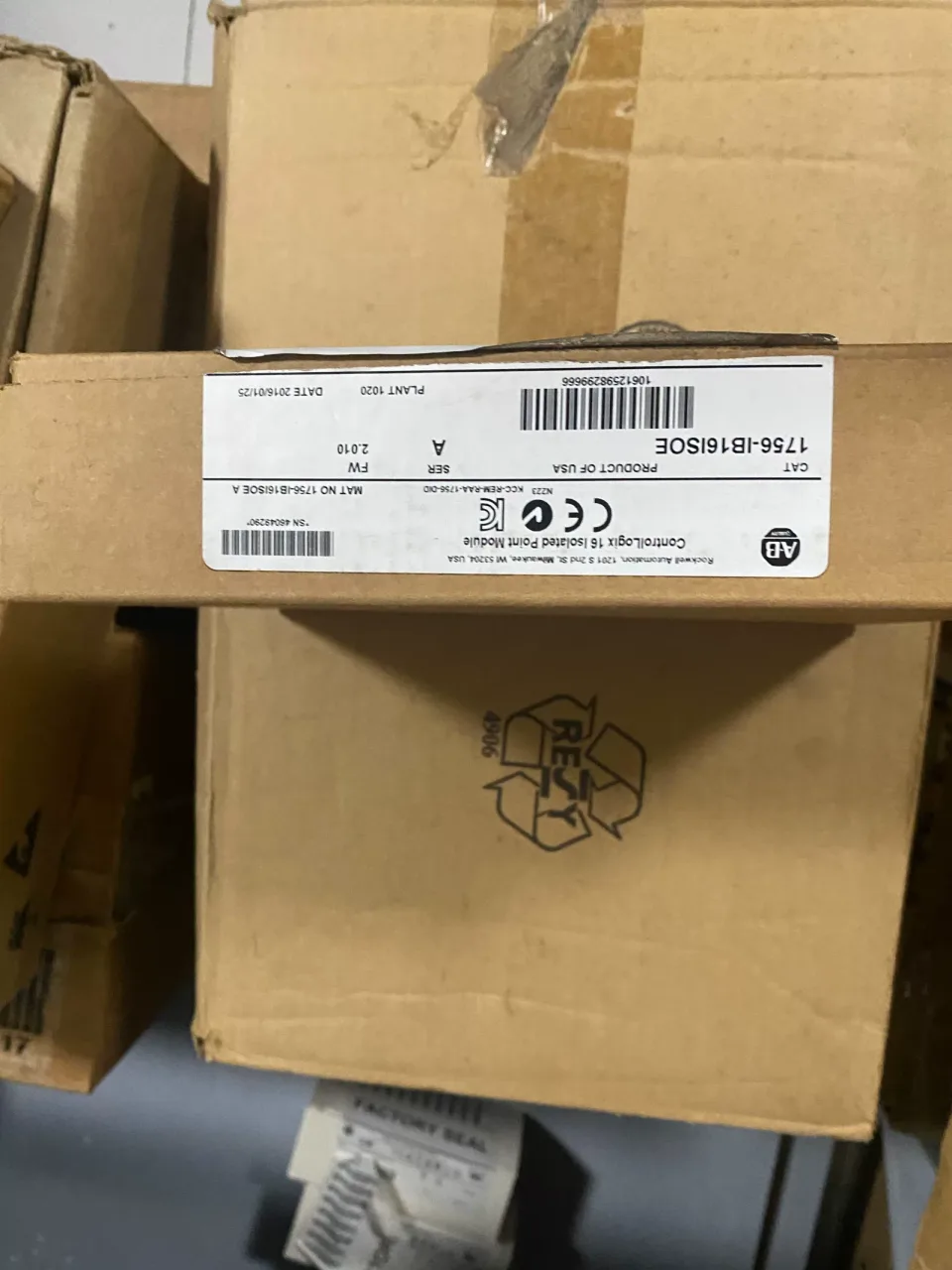 Unbranded Industrial 1756-IB16ISOE Industrial Control Board product photo 1