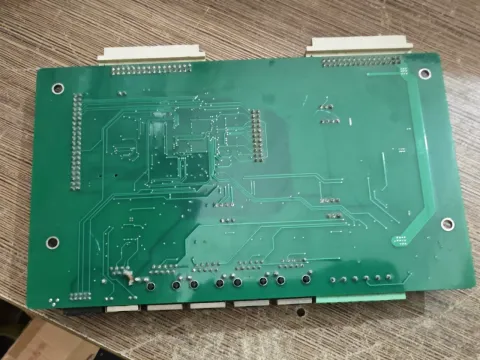 BYD SSD/01E IMC 2022/08/22 (ZG), PCB 140796-1735-221011 Industrial Control Board product photo 5