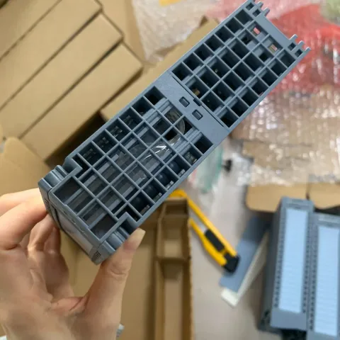 Siemens 6ES7521-1BL00-0AB0 Industrial Automation Component — product photo 7 of 15