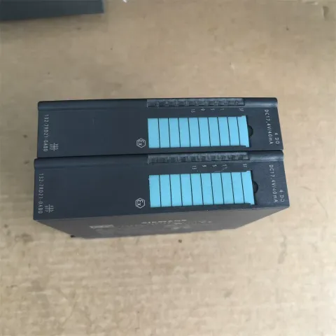Siemens 6ES7 132-7RD21-0AB0 Industrial Automation Component product photo 1