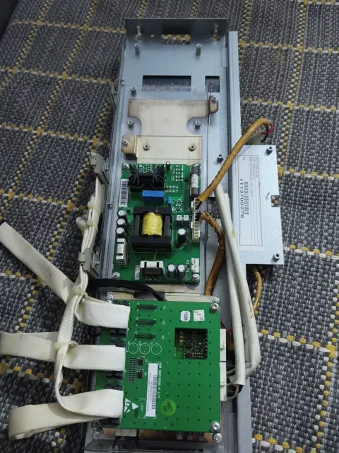 White Label ACS800-104 R8i / 3AUA0000110673 / AGB810 Rev.B Motor & Drive Component product photo 1