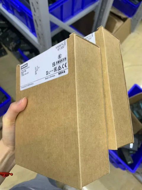 Siemens 6ES7 336-4GE00-0AB0 Industrial Automation Component — product photo 21 of 22