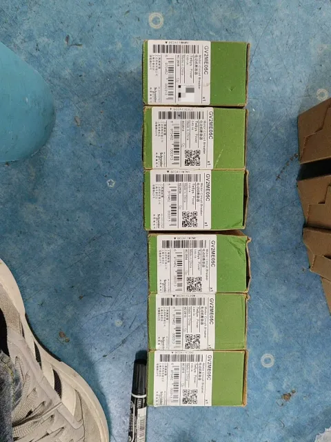 Schneider Electric GV2ME05C Motor & Drive Component product photo 1