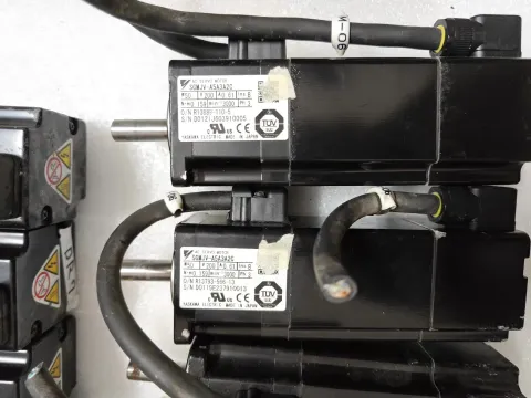 White Label SGMJV-A5A3A2C Motor & Drive Component product photo 2