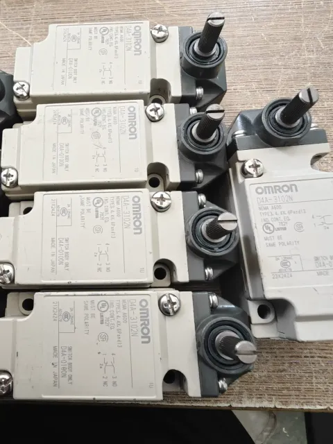 Omron D4A-3102N Industrial Sensor product photo 3